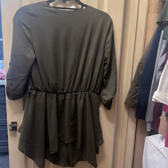 Romper - Picture 5 of 5